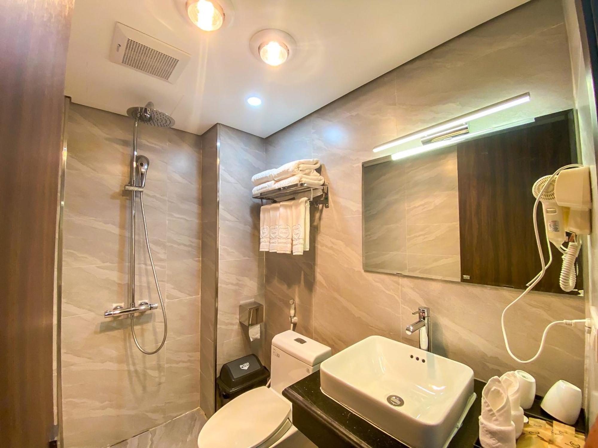 H&T Luxury Hotel Sapa Exterior photo
